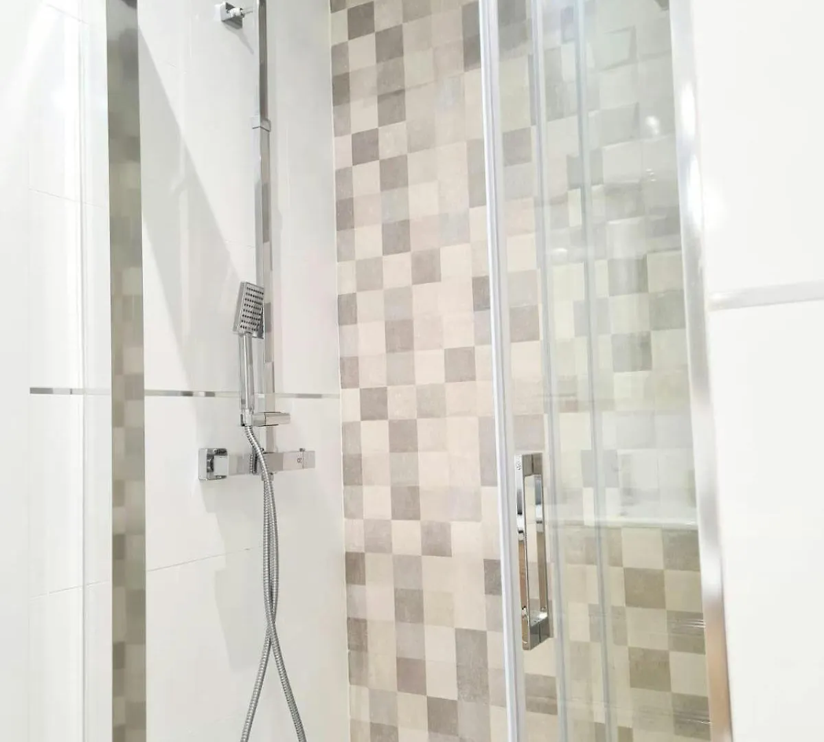 Apartamento Moderno Y Con Estilo En La Carihuela Torremolinos